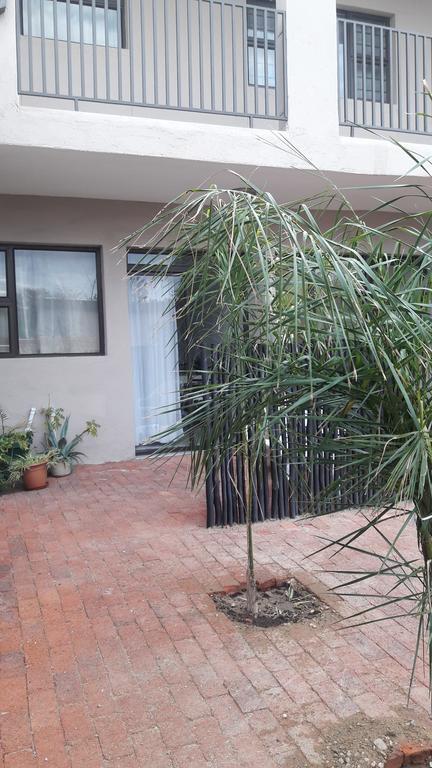 Self-Catering Studio, Unit 6 On Krupp Windhoek Exteriör bild